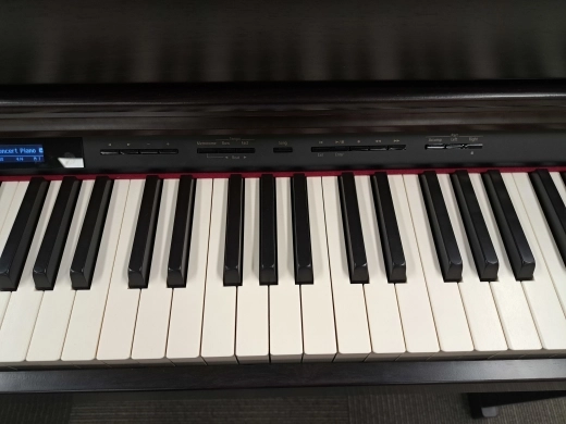 Roland HP605-CR-WSB 4